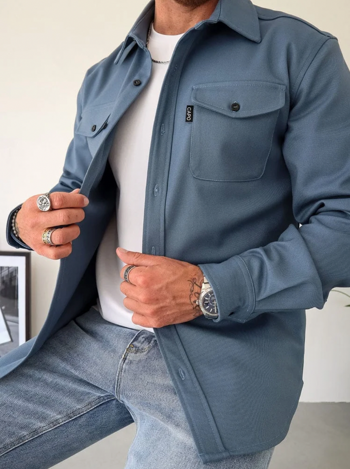 Surchemise décontractée pour homme avec fermeture boutonnée et poches poitrine 2