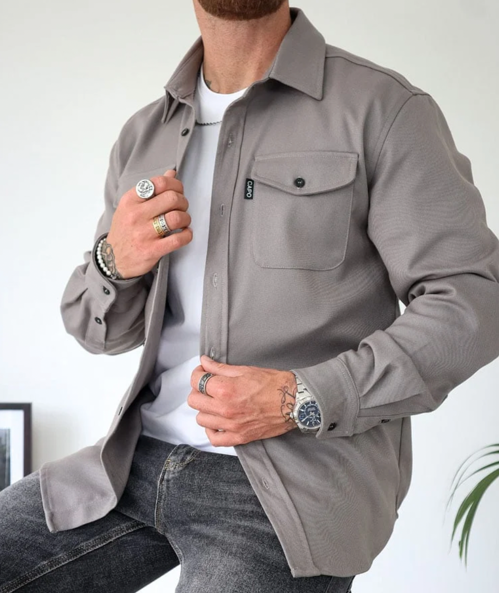 Surchemise décontractée pour homme avec fermeture boutonnée et poches poitrine 3