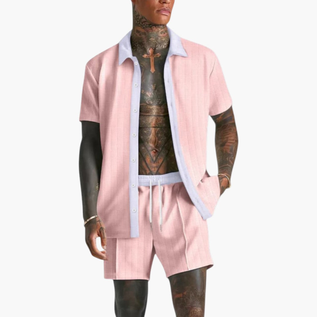 Tenue pour homme | Chemise ouverte et short à cordon 2