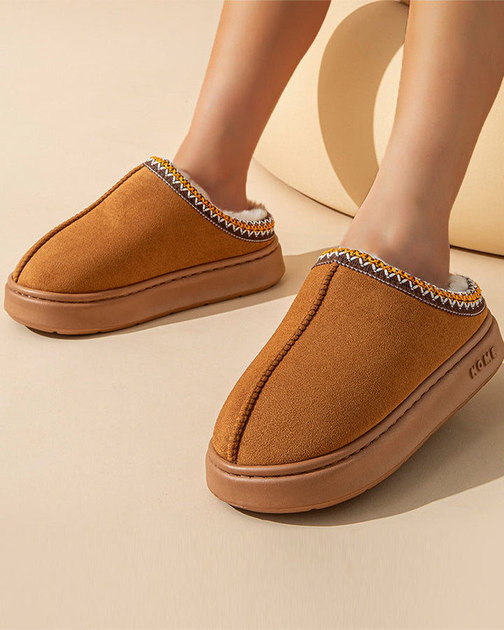 Chaussons en coton léger et antidérapants