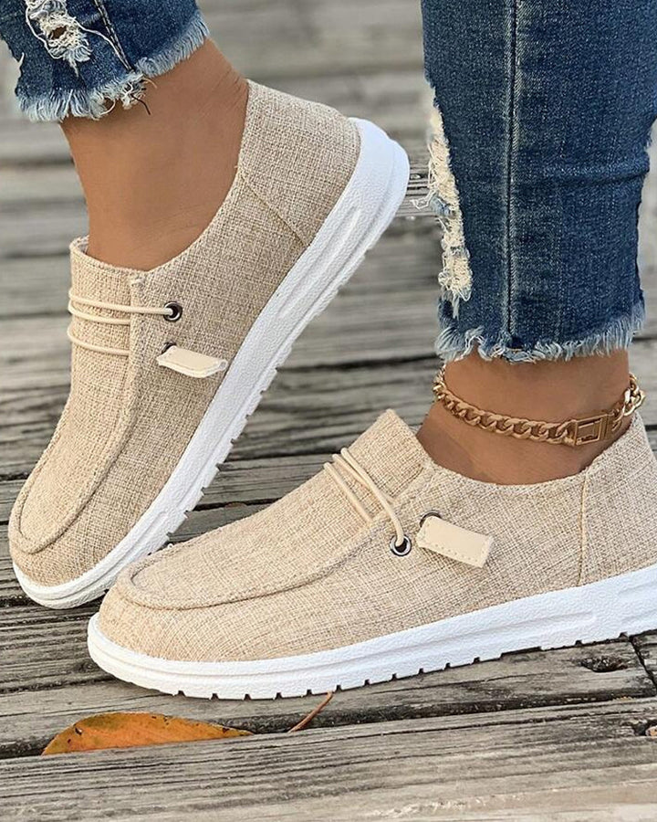 Ballerines unies à enfiler pour un style décontracté